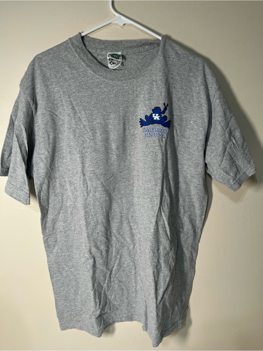 University of Kentucky Short-Sleeve Tee with Blue Peace Frogs logo